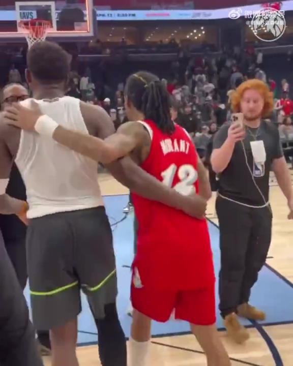 狼王&槍王惺惺相惜！華子賽后與莫蘭特相互致意！