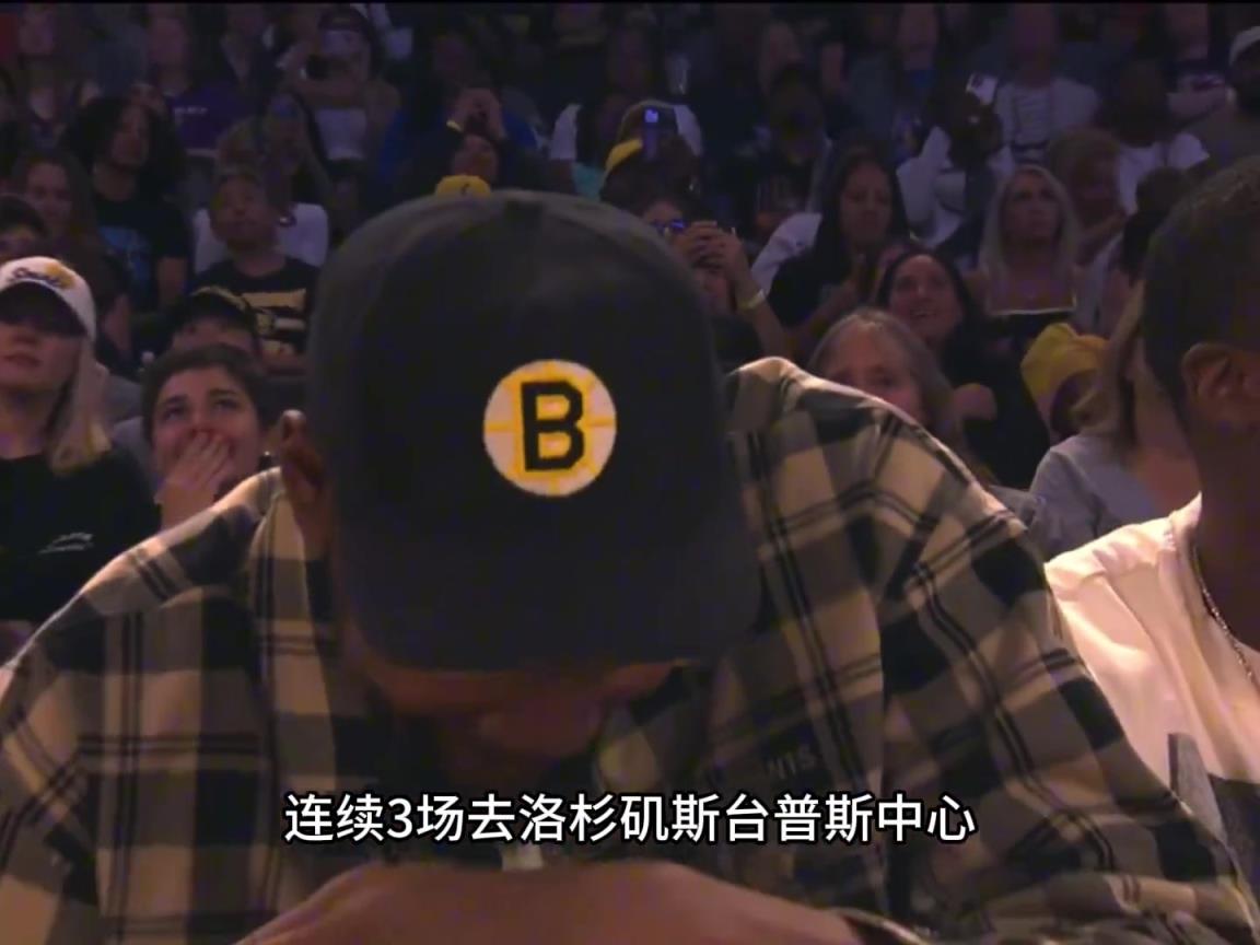 KD凡心大動？連續(xù)三場盯梢火花隊皮衣布林克庫里‘準(zhǔn)妹夫’上線？